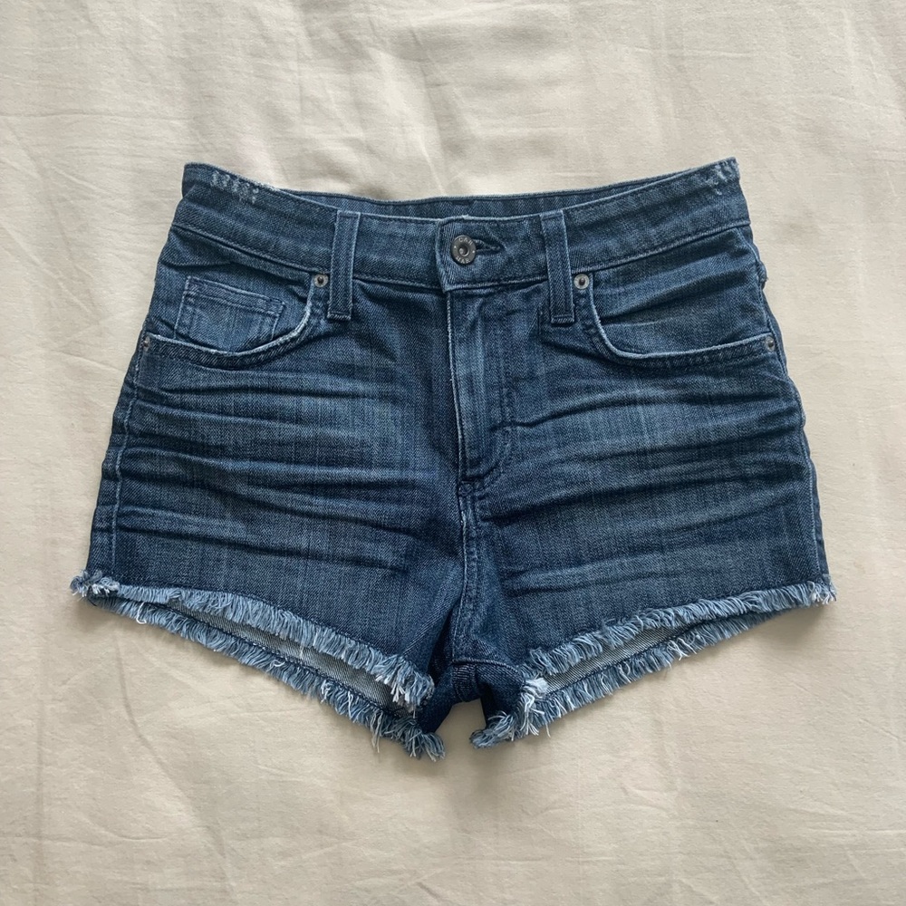 NWOT Carmar by LF jean shorts size 25